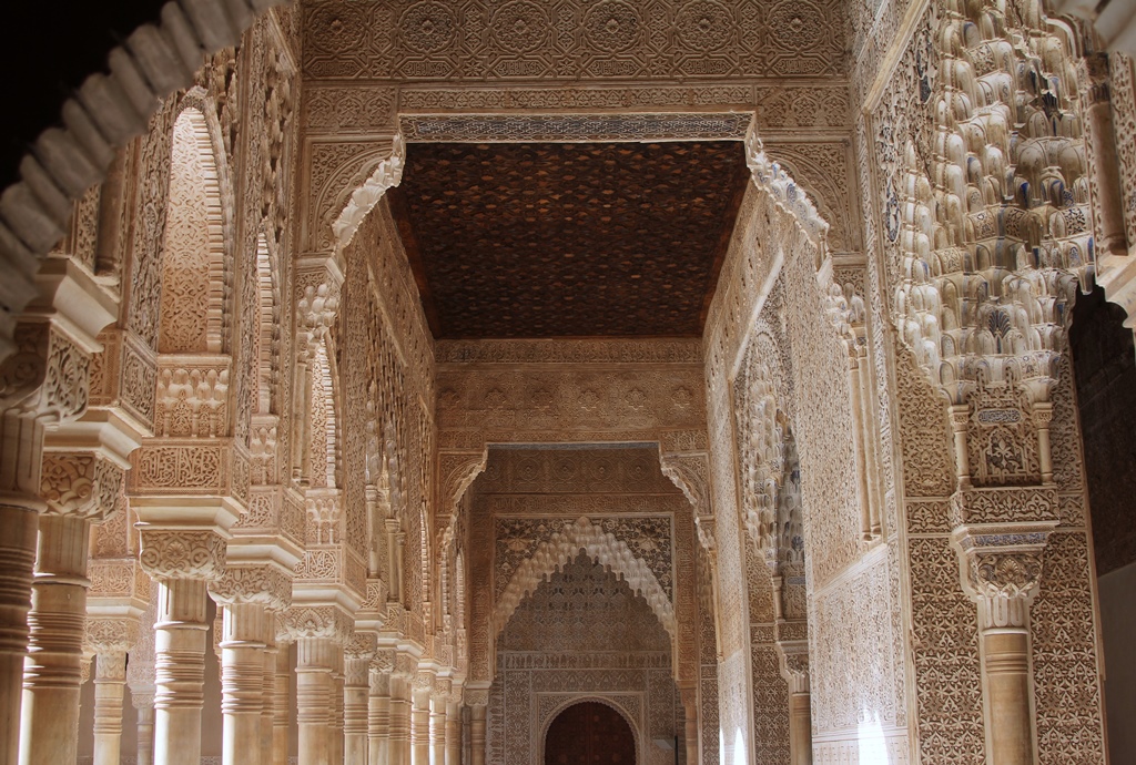 Hallway, Courtyard of the Lions